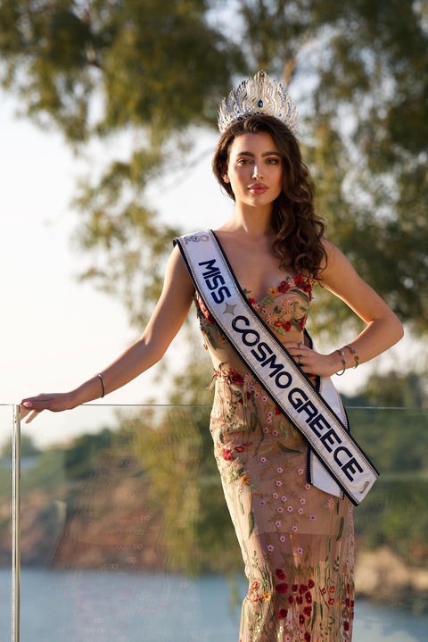Miss Cosmo 2025 khởi động, công bố ba gương mặt nặng ký đến từ Colombia, Brazil, Hy Lạp - Ảnh 2. Miss Cosmo 2025 khởi động, công bố ba gương mặt nặng ký đến từ Colombia, Brazil, Hy Lạp - Ảnh 3.