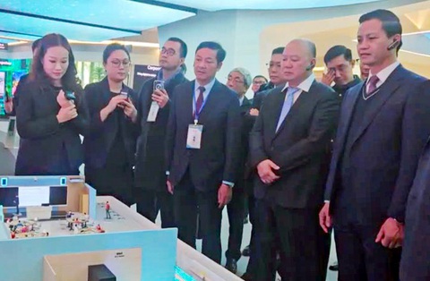 ‘Thủ phủ công nghiệp’ phía Bắc mời Huawei đầu tư - Ảnh 1. ‘Thủ phủ công nghiệp’ phía Bắc mời Huawei đầu tư - Ảnh 1.