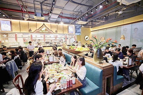Kinh doanh ẩm thực: đông khách nhưng vẫn lỗ, vì sao? - Ảnh 1. Kinh doanh ẩm thực: đông khách nhưng vẫn lỗ, vì sao? - Ảnh 1.