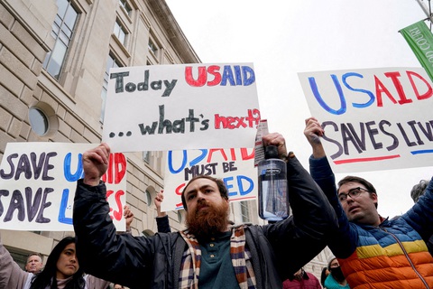 Nhà Trắng định bỏ ngỏ châu Phi, xóa tên USAID? - Ảnh 3. Nhà Trắng - Ảnh 2.