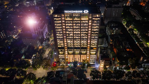 Techcombank ba năm liên tiếp đạt chứng nhận nơi làm việc xuất sắc - Ảnh 3.