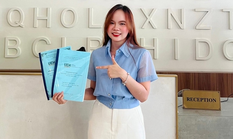 Tốt nghiệp xuất sắc song ngành kinh tế - Ảnh 3. Tốt nghiệp xuất sắc song ngành kinh tế - Ảnh 3.