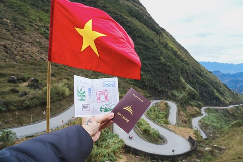 Săn 'hộ chiếu Hà Giang' có gì - Ảnh 1. Đi Hà Giang săn hộ chiếu dấu mộc - Ảnh 1.