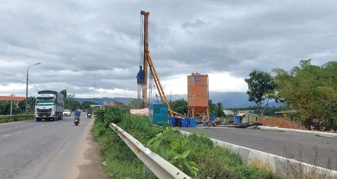 Bộ Giao thông vận tải giục Đà Nẵng giải phóng mặt bằng mở rộng quốc lộ 14B - Ảnh 1.