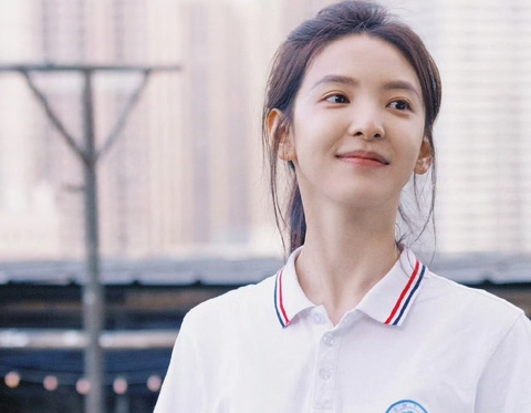 Hành trình trở thành 'tình đầu quốc dân' Chương Nhược Nam, mỹ nhân Khó dỗ dành - Ảnh 1. Hành trình vượt khó để trở thành 'tình đầu quốc dân' Chương Nhược Nam, mỹ nhân Khó dỗ dành - Ảnh 1.