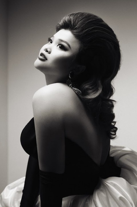 Nổi da gà mới màn song ca của Thanh Bùi và học trò cưng J.ADE - Ảnh 1. Nổi da gà mới màn song ca của Thanh Bùi và học trò cưng J.ADE - Ảnh 1.