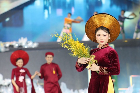 Khởi động cuộc thi Duyên dáng Áo dài TP.HCM 2025 - Ảnh 2. Khởi động cuộc thi Duyên dáng Áo dài TP.HCM 2025 - Ảnh 2.