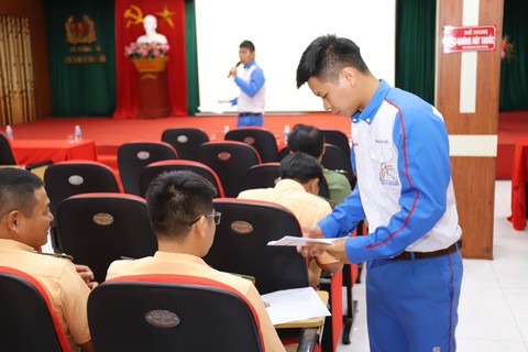Tập huấn phương pháp giảng dạy kỹ năng điều khiển xe cho học sinh - Ảnh 3.