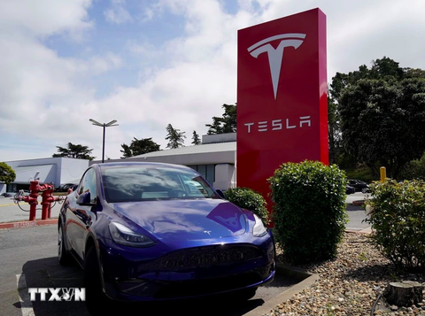 Cảnh sát Đức điều tra vụ đốt phá liên quan đến nhà máy của Tesla - Ảnh 1. Cảnh sát Đức điều tra vụ đốt phá liên quan đến nhà máy của Tesla - Ảnh 1.