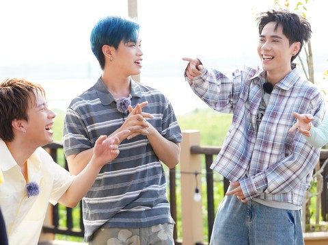 Quang Hùng MasterD xuất trận; Phim concert Anh trai say hi ra rạp - Ảnh 1. Quang Hùng MasterD xuất trận; Interstellar chiếu IMAX nhân kỷ niệm 10 năm ra mắt - Ảnh 1.