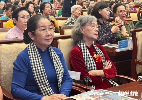 Các nữ cựu tù cách mạng chính là hiện thân của dân tộc Việt Nam anh hùng - Ảnh 4. Các nữ cựu tù cách mạng chính là hiện thân của dân tộc Việt Nam anh hùng - Ảnh 4.