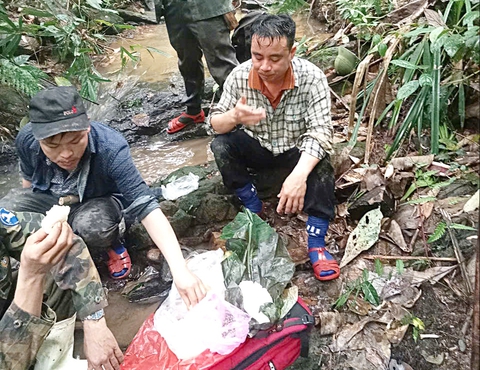 Lính biên phòng và cuộc chiến chặt vòi bạch tuộc ma túy - Kỳ 1: Xâm nhập tử địa ma túy - Ảnh 1.