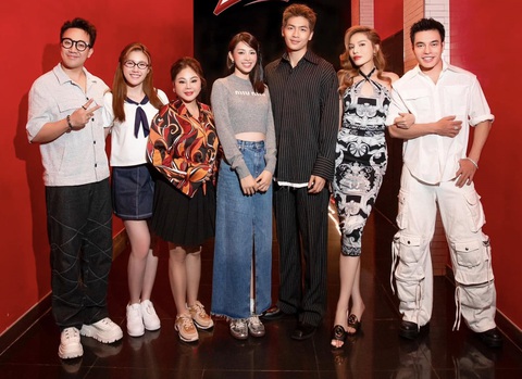 Trấn Thành đáp trả khi Bộ tứ báo thủ bị chê - Ảnh 1. Trấn Thành đáp trả khi Bộ tứ báo thủ bị chê - Ảnh 2.