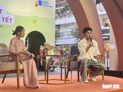 Jun Phạm bắt đầu viết sách nhờ thần tượng Nguyễn Nhật Ánh - Ảnh 2. Jun Phạm bắt đầu viết sách nhờ thần tượng Nguyễn Nhật Ánh - Ảnh 2.
