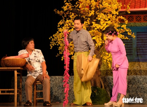 Kịch, xiếc tưng bừng khán giả, thắng lớn mùa Tết - Ảnh 4. Kịch, xiếc tưng bừng khán giả, thắng lớn mùa Tết - Ảnh 3.