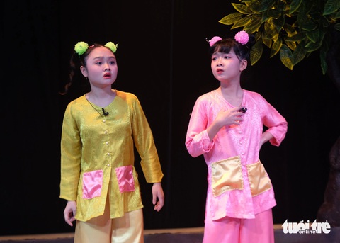 Kịch, xiếc tưng bừng khán giả, thắng lớn mùa Tết - Ảnh 5. Kịch, xiếc tưng bừng khán giả, thắng lớn mùa Tết - Ảnh 4.