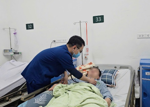 Người trẻ đột quỵ tăng đột biến trong và sau Tết, bác sĩ chỉ rõ nguyên nhân - Ảnh 2. Người trẻ đột quỵ tăng đột biến dịp Tết, bác sĩ chỉ ra nguyên nhân - Ảnh 2.