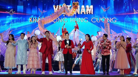 Văn nghệ mừng Ngày thành lập Đảng - Ảnh 5. Văn nghệ mừng Ngày thành lập Đảng - Ảnh 4.