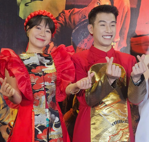 Hoàng Kim Ngọc 'Về nhà đi con' sợ khi được mời đóng phim điện ảnh 'Đèn âm hồn' - Ảnh 2. Hoàng Kim Ngọc 'Về nhà đi con' sợ khi được mời đóng phim điện ảnh 'Đèn âm hồn' - Ảnh 2.
