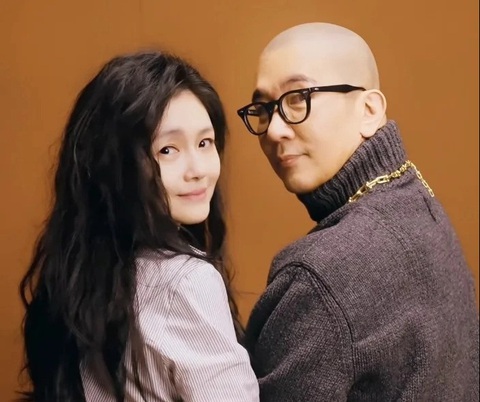 Chồng Từ Hy Viên mất tích; Hitman 2 thống trị phòng vé Hàn dịp Tết - Ảnh 1. Chồng Từ Hy Viên mất tích; Hitman 2 thống trị phòng vé Hàn dịp Tết - Ảnh 1.