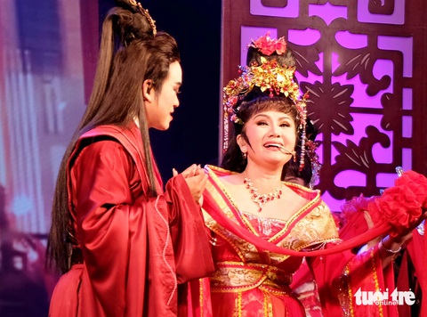 Tú Sương
