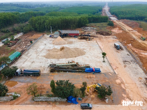 Cam kết cấp lại 'mặt bằng