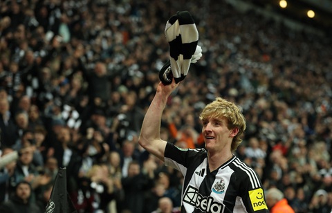 Newcastle sẽ sớm bỏ lại Man United - Ảnh 1. Newcastle sẽ sớm bỏ lại Man United - Ảnh 1.