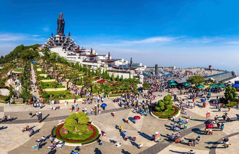 Cáp treo Tây Ninh, lữ hành Vietravel, công viên Đầm Sen kinh doanh ra sao năm qua? - Ảnh 1.