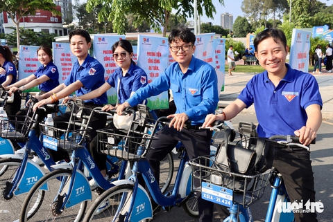 Tuổi trẻ thành phố Bác khởi động Tháng thanh niên 2025 - Ảnh 5. Tuổi trẻ thành phố Bác khởi động Tháng thanh niên 2025 - Ảnh 5.