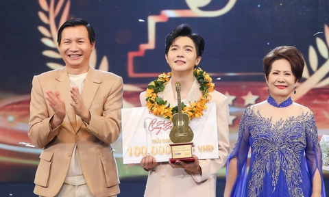 Nhất Minh là quán quân Solo cùng Bolero 2024 - Ảnh 2. Lộ mức cát sê khủng của Lưu Diệc Phi, Emilia Pérez đoạt giải tại Cesar 2025 - Ảnh 5.