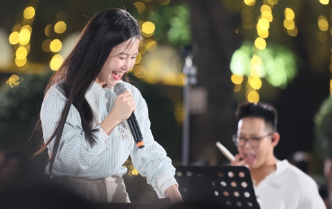 Hoa hậu toàn cầu Miss Global 2025 Như Vân: Hoàng Sa, Trường Sa là của Việt Nam - Ảnh 7. Hoa hậu toàn cầu Miss Global 2025 Như Vân: Hoàng Sa, Trường Sa là của Việt Nam - Ảnh 6.