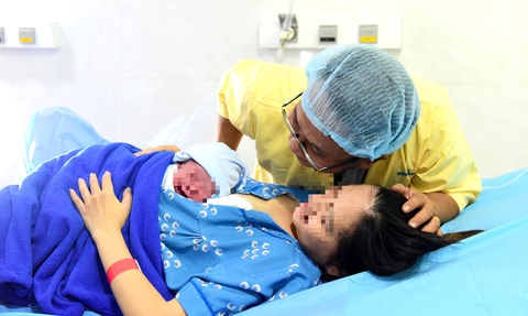 Đề xuất tăng thời gian nghỉ thai sản cho phụ nữ sinh con thứ 2 - Ảnh 1. Đề xuất tăng thời gian nghỉ thai sản cho phụ nữ sinh con thứ 2 - Ảnh 1.