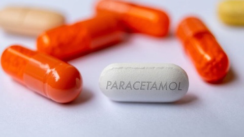 Uống paracetamol giảm đau đầu sau khi uống rượu: Tác hại khôn lường - Ảnh 1. Uống paracetamol giảm đau đầu sau khi uống rượu: Tác hại khôn lường - Ảnh 1.