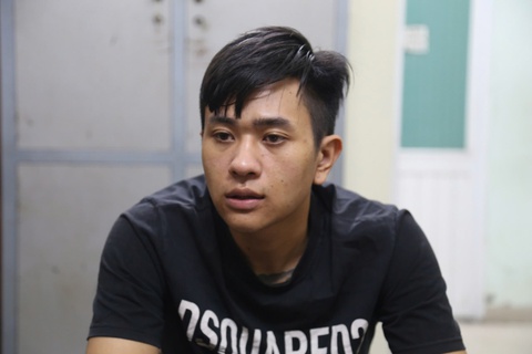 Bắt thêm đối tượng trong đường dây mua bán tài khoản ngân hàng - Ảnh 1. Bắt thêm đối tượng trong đường dây mua bán tài khoản ngân hàng - Ảnh 1.