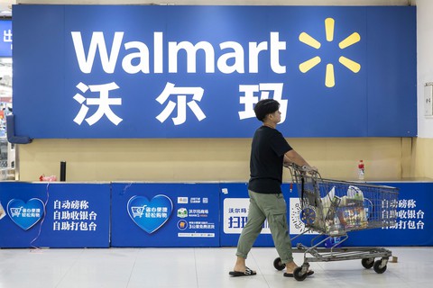 Trung Quốc 'triệu tập' Walmart vì ép doanh nghiệp gánh thuế Mỹ - Ảnh 1. Trung Quốc triệu tập Walmart vì ép nhà cung cấp giảm giá sâu - Ảnh 1.
