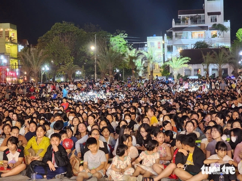 Hàng chục ngàn người dự lễ kỷ niệm 80 năm Khởi nghĩa Ba Tơ - Ảnh 8.