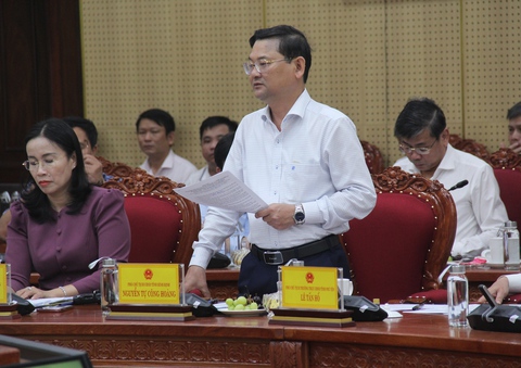 Phó thủ tướng: Tháng 9 phải xong 4 cao tốc miền Trung, tỉnh xuống tận nơi giúp nhà thầu - Ảnh 4.
