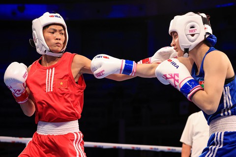 Hà Thị Linh, Kim Ánh giành quyền vào bán kết Giải boxing nữ vô địch thế giới - Ảnh 4. Hà Thị Linh, Kim Ánh giành quyền vào bán kết Giải boxing nữ vô địch thế giới - Ảnh 2.