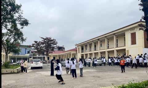 Hải Phòng: 'Lách luật' dạy thêm, doanh nghiệp quân đội thành trường học thứ hai - Ảnh 1.
