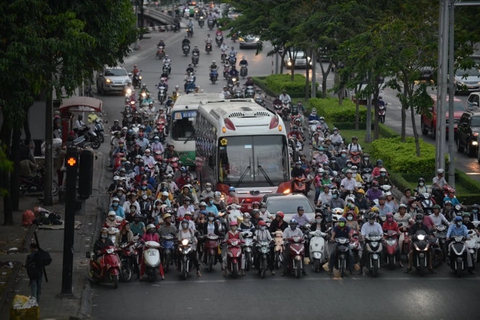 Phanh khẩn cấp tự động vẫn 'bó tay', không phát hiện được xe máy - Ảnh 3.