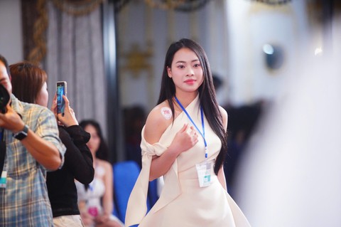 Cận cảnh nhan sắc 26 thí sinh phía Bắc vào chung khảo Hoa hậu Việt Nam 2024 - Ảnh 5. Cận cảnh nhan sắc 26 thí sinh phía Bắc vào chung khảo Hoa hậu Việt Nam 2025 - Ảnh 5.
