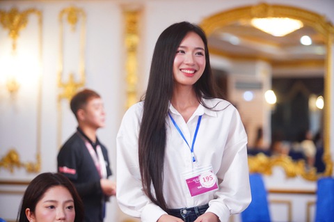 Cận cảnh nhan sắc 26 thí sinh phía Bắc vào chung khảo Hoa hậu Việt Nam 2024 - Ảnh 3. Cận cảnh nhan sắc 26 thí sinh phía Bắc vào chung khảo Hoa hậu Việt Nam 2025 - Ảnh 3.