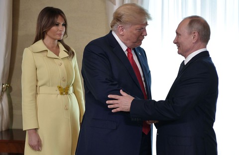 Khảo sát của Reuters: Đa số dân Mỹ tin ông Trump đang nghiêng Nga, không thích mở rộng lãnh thổ - Ảnh 1.