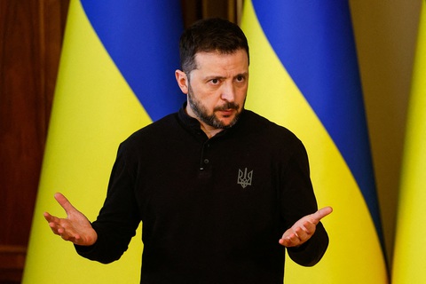 Tổng thống Zelensky lên tiếng về tin quân đội Ukraine bị bao vây ở Kursk - Ảnh 1. Tổng thống Zelensky lên tiếng về tin quân đội Ukraine bị bao vây ở Kursk - Ảnh 1.