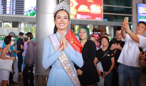 Tân Hoa hậu Toàn cầu Như Vân về nước; Triệu Lộ Tư rút khỏi phim Tình nhân? - Ảnh 4. Biên tập viên VTV24 bị tấn công sau vụ kẹo rau củ; Kim Sae Ron cố gắng tự tử hơn 6 lần? - Ảnh 6.