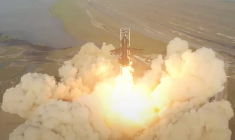 SpaceX muốn phóng tên lửa đưa robot hình người lên sao Hỏa vào năm sau - Ảnh 1. Robot Optimus mà ông Musk muốn đưa lên sao Hỏa có gì đặc biệt? - Ảnh 3.