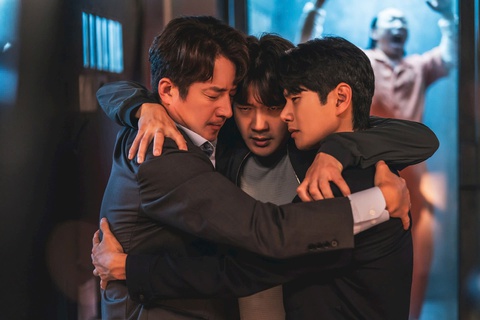 Quỷ nhập tràng tiếp tục gây sốt, phim concert của Hoàng Thùy Linh ảm đạm - Ảnh 3. Quỷ nhập tràng - Ảnh 3.