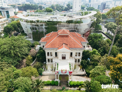Top 11 công trình kiến trúc tiêu biểu có đền tưởng niệm Vua Hùng, Nhà hát Hòa Bình, Nhà Thiếu nhi - Ảnh 7. Top 11 công trình kiến trúc tiêu biểu có đền tưởng niệm Vua Hùng, Nhà hát Hòa Bình, Nhà Thiếu nhi - Ảnh 7.
