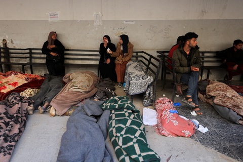 NÓNG: Israel không kích khắp Gaza, hơn 300 người thiệt mạng - Ảnh 5. NÓNG: Israel không kích khắp Gaza, hơn 300 người thiệt mạng - Ảnh 5.