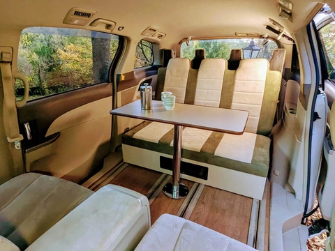 'Đàn em' Toyota Alphard thành nhà di động: Đủ tiện nghi để sống mà vẫn tiện dụng đi làm hằng ngày - Ảnh 7.